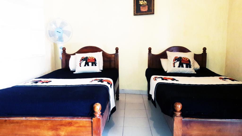 Amaara Residence Kandy Buitenkant foto