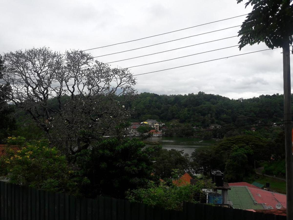 Amaara Residence Kandy Buitenkant foto